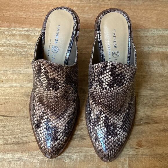Chinese Laundry Snake Skin Print Heeled Mule Size 6 - Picture 3 of 11
